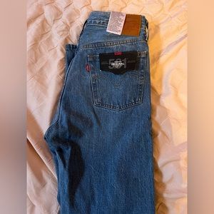 LEVIS 501